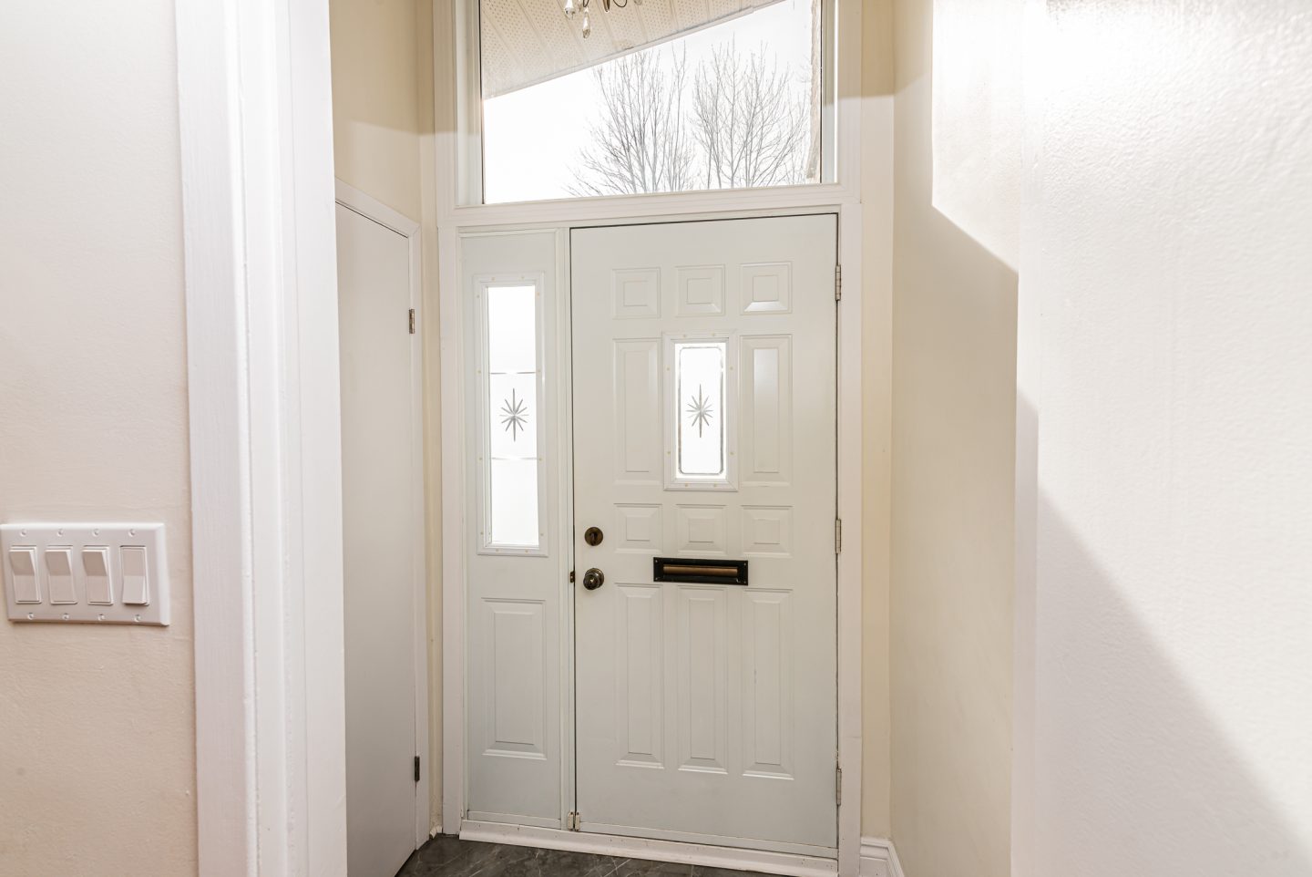 5821 Wolseley Sandra Zelikovic Real Estate